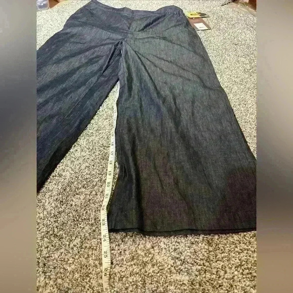 Kika Vargas Indigo Wide Leg Cropped Pants with Scalloped Pocket Size 8- NWT - Picture 5 of 13